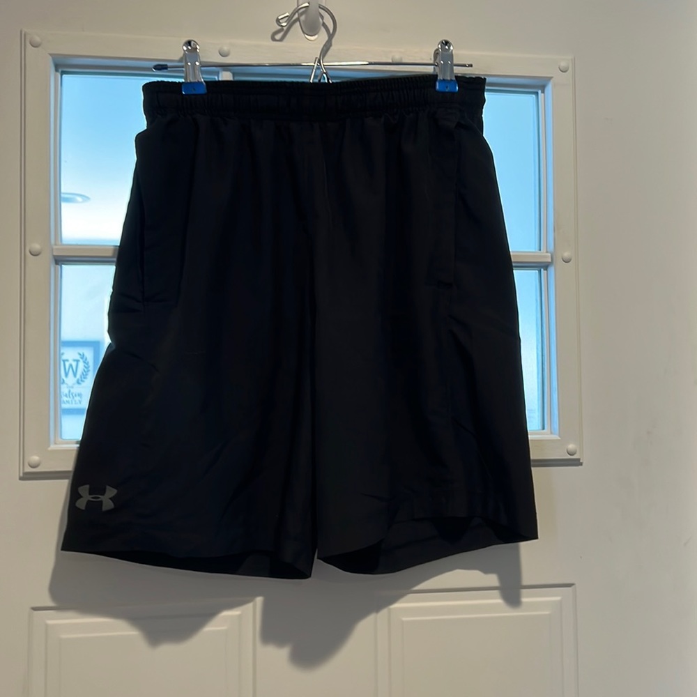 Under Armour Heatgear Loose Fit Shorts